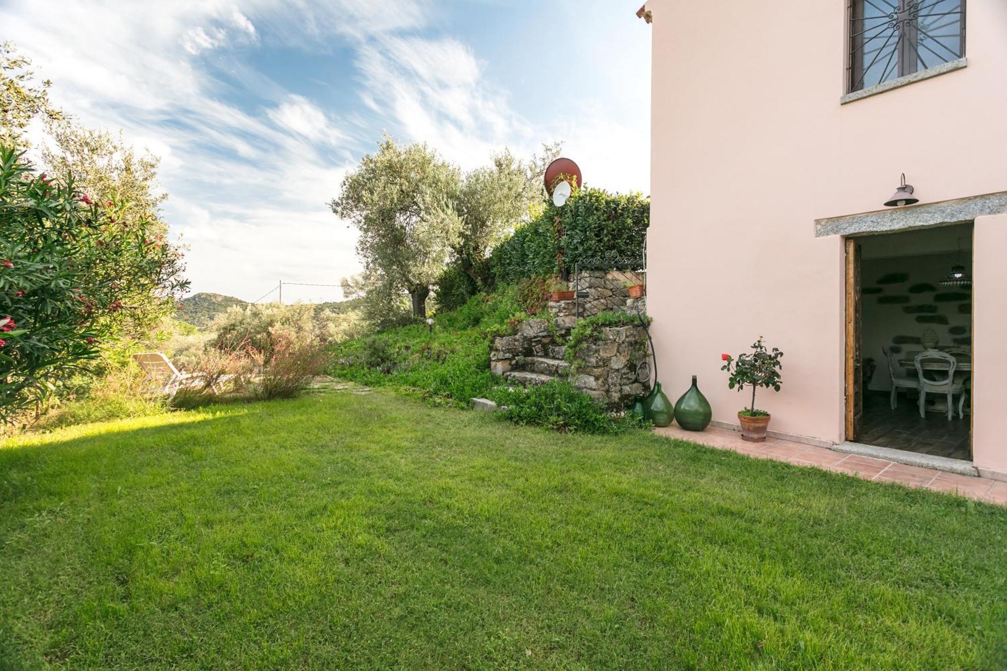 Villa Peditoltu Olbia Exteriör bild