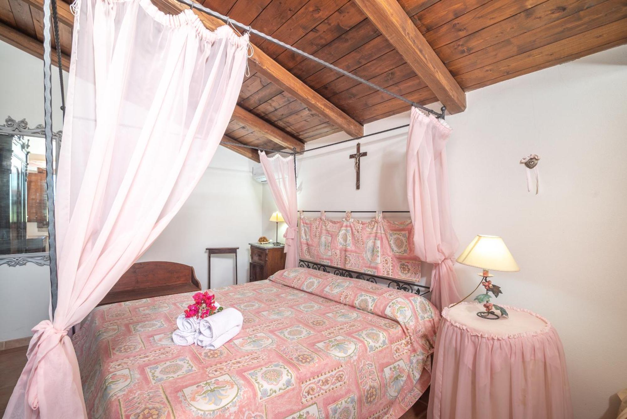 Villa Peditoltu Olbia Exteriör bild
