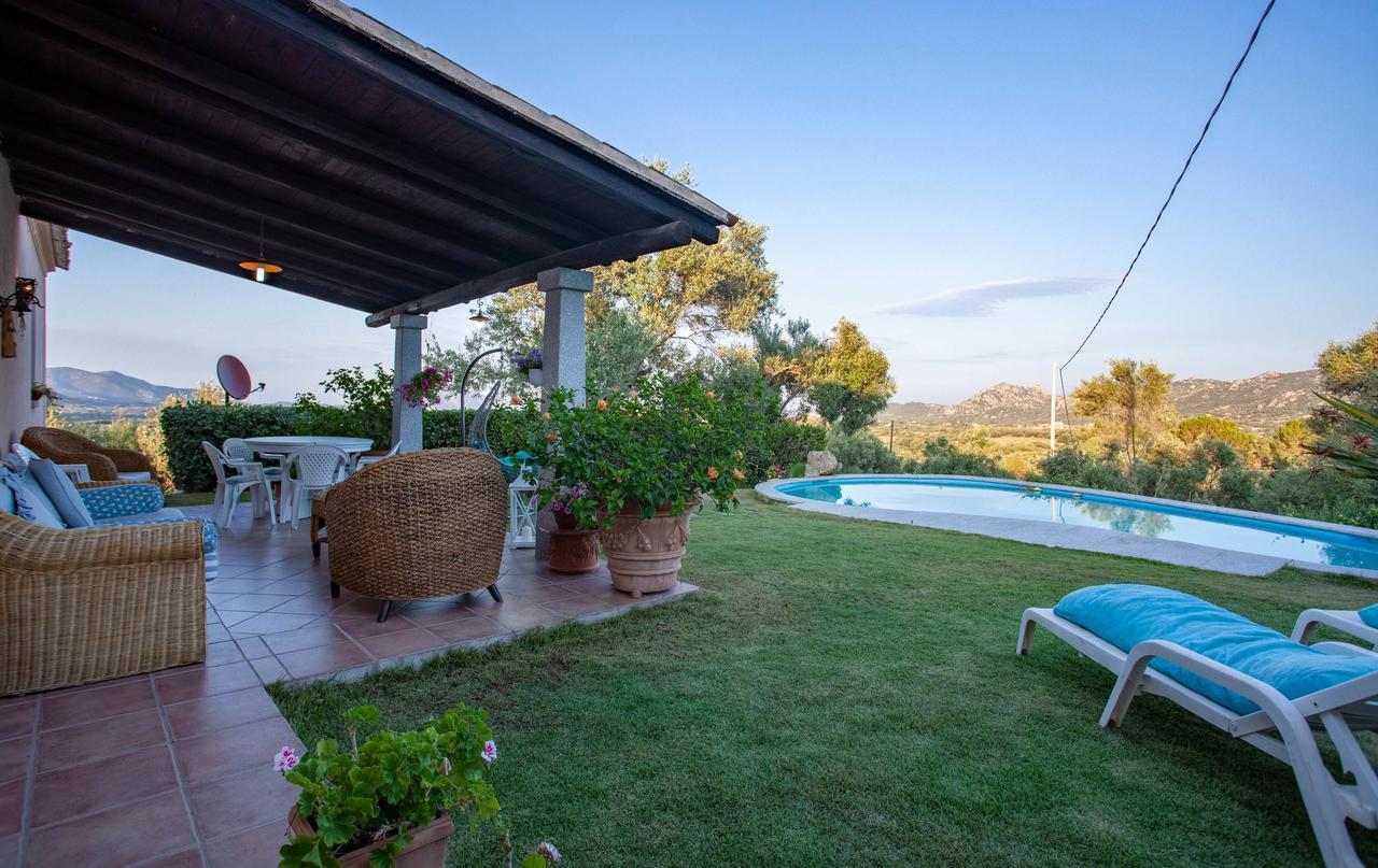 Villa Peditoltu Olbia Exteriör bild