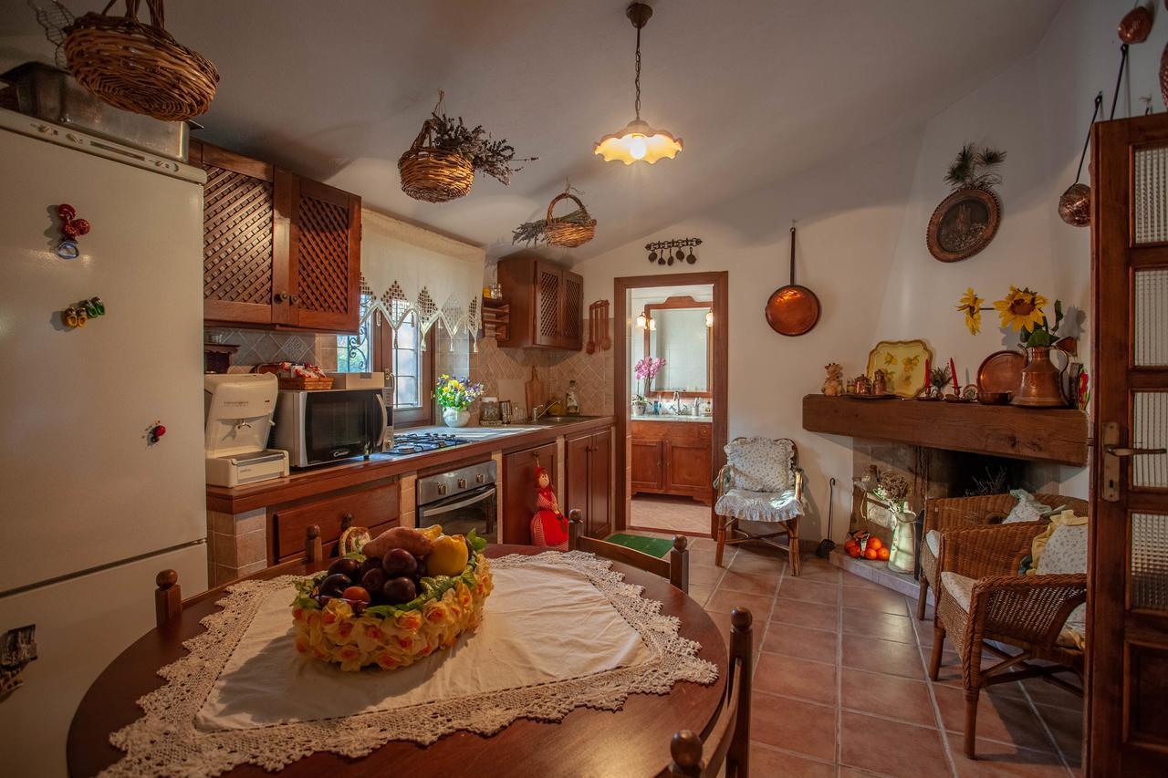 Villa Peditoltu Olbia Exteriör bild
