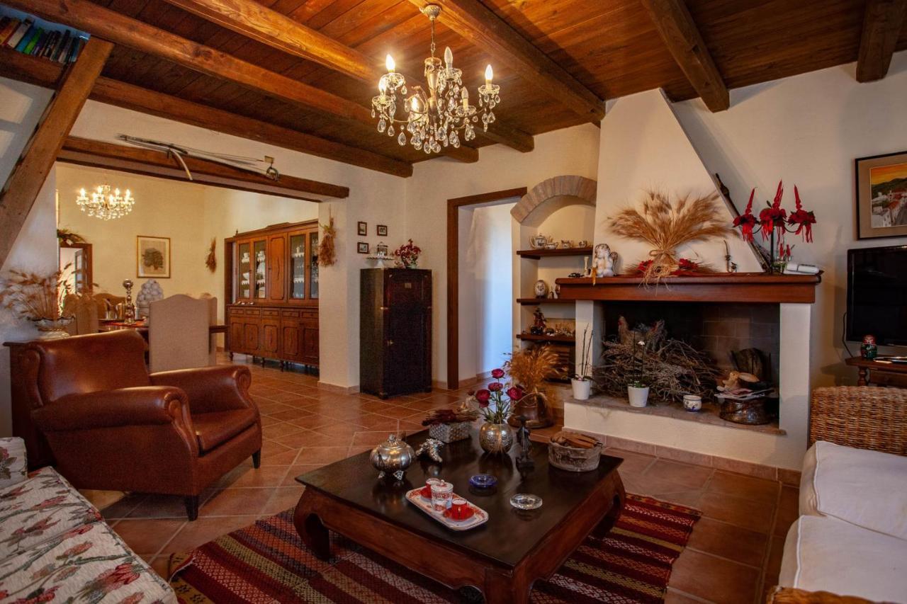 Villa Peditoltu Olbia Exteriör bild