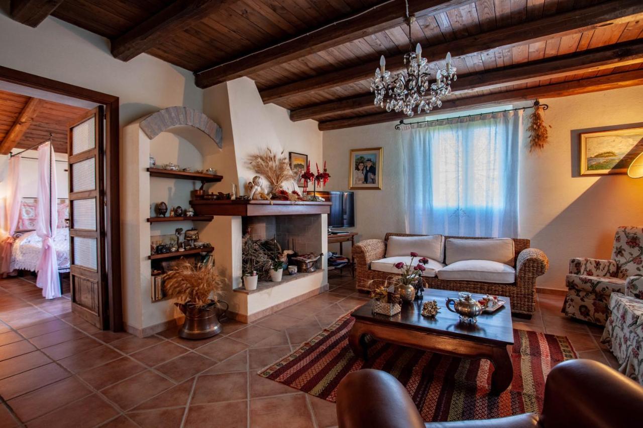 Villa Peditoltu Olbia Exteriör bild