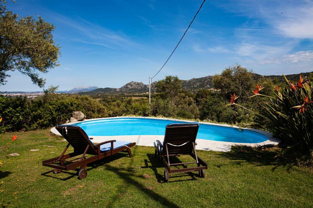 Villa Peditoltu Olbia Exteriör bild