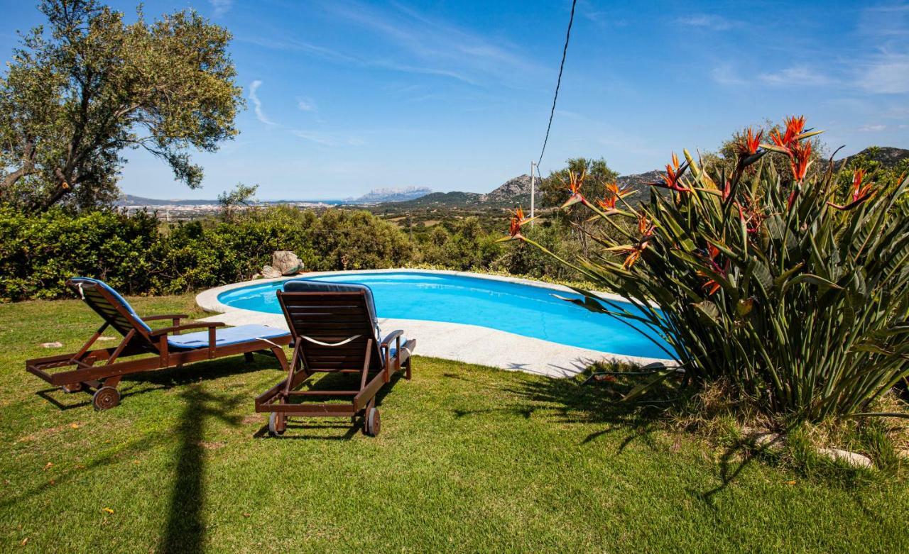 Villa Peditoltu Olbia Exteriör bild